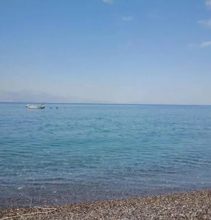Eora Luxury Apartment, Kamari Xylokastro Vakantiehuis *